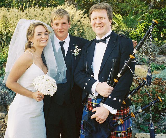 A Timeless Wedding with the Soulful Sound of Bagpipes